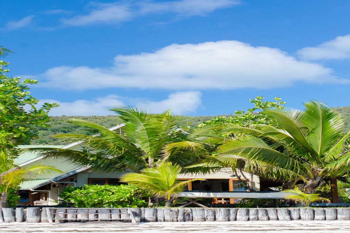 Indian Ocean Lodge Grand Anse  Exterior photo